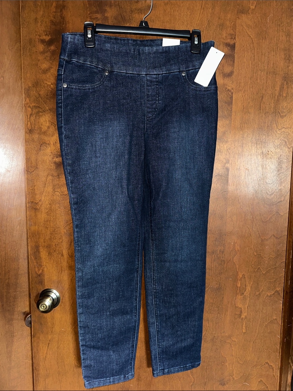 ⭐️ BRAND NEW ⭐️ Chico’s Perfect Stretch Jegging Ankle Pull On Jeans  (Small)